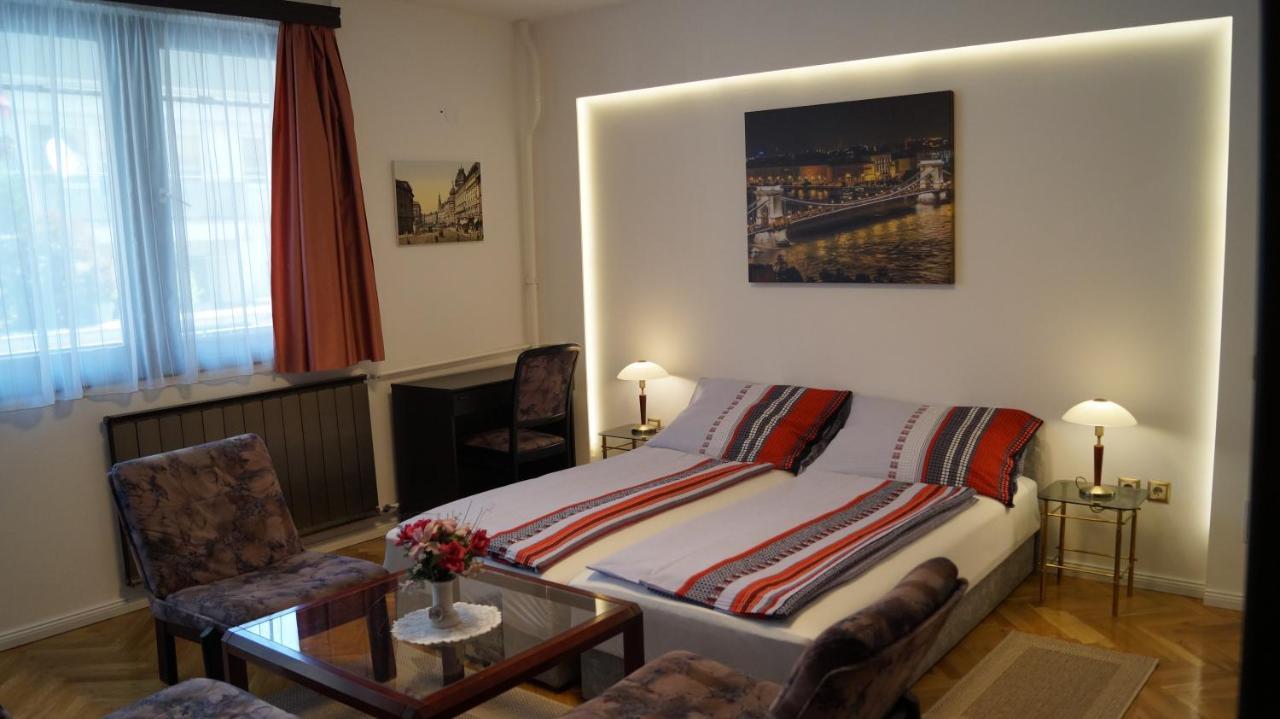 Sinko - Free Garage Parking, Central, 2 Bedrooms 4 Single Beds, Flexi Check-out Apartamento