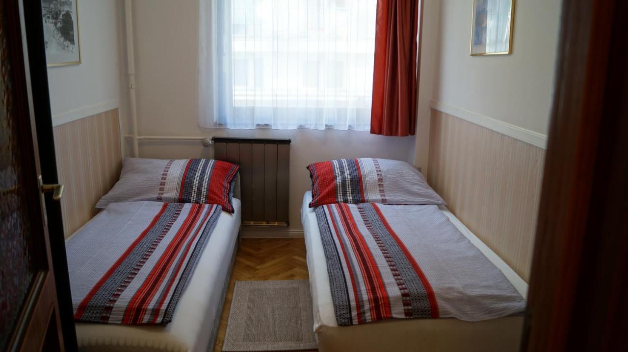 Sinko - Free Garage Parking, Central, 2 Bedrooms 4 Single Beds, Flexi Check-out Apartamento