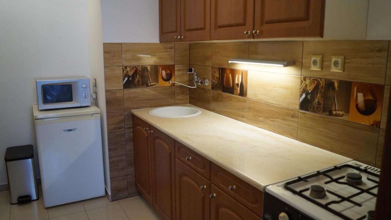 Apartamento Sinko - Free Garage Parking, Central, 2 Bedrooms 4 Single Beds, Flexi Check-out *